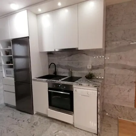 Apartment Dom Loron