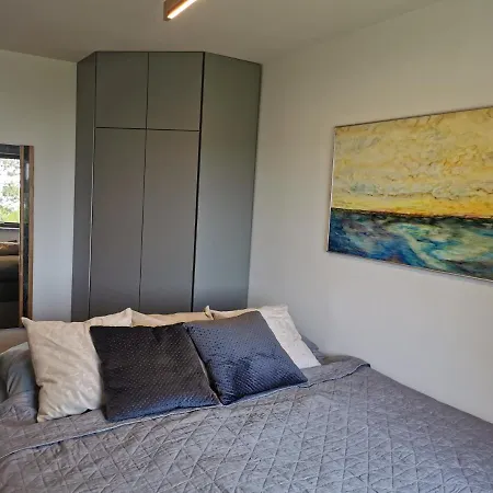 Dom Loron Apartment