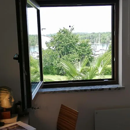 Apartment Dom Loron *